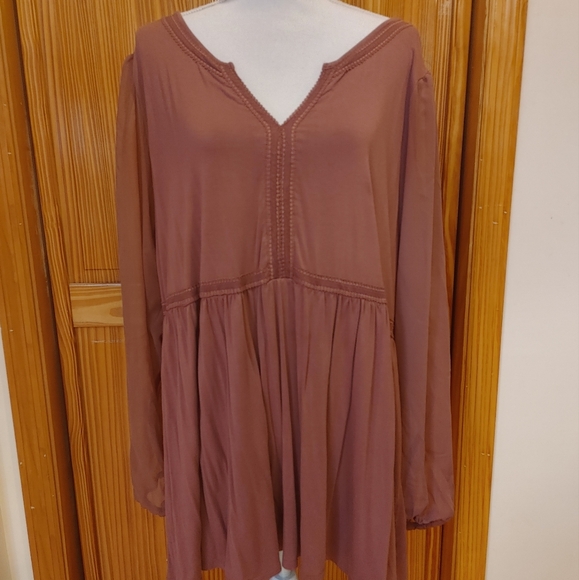 torrid Tops - Torrid 4 super soft top sheer sleeve